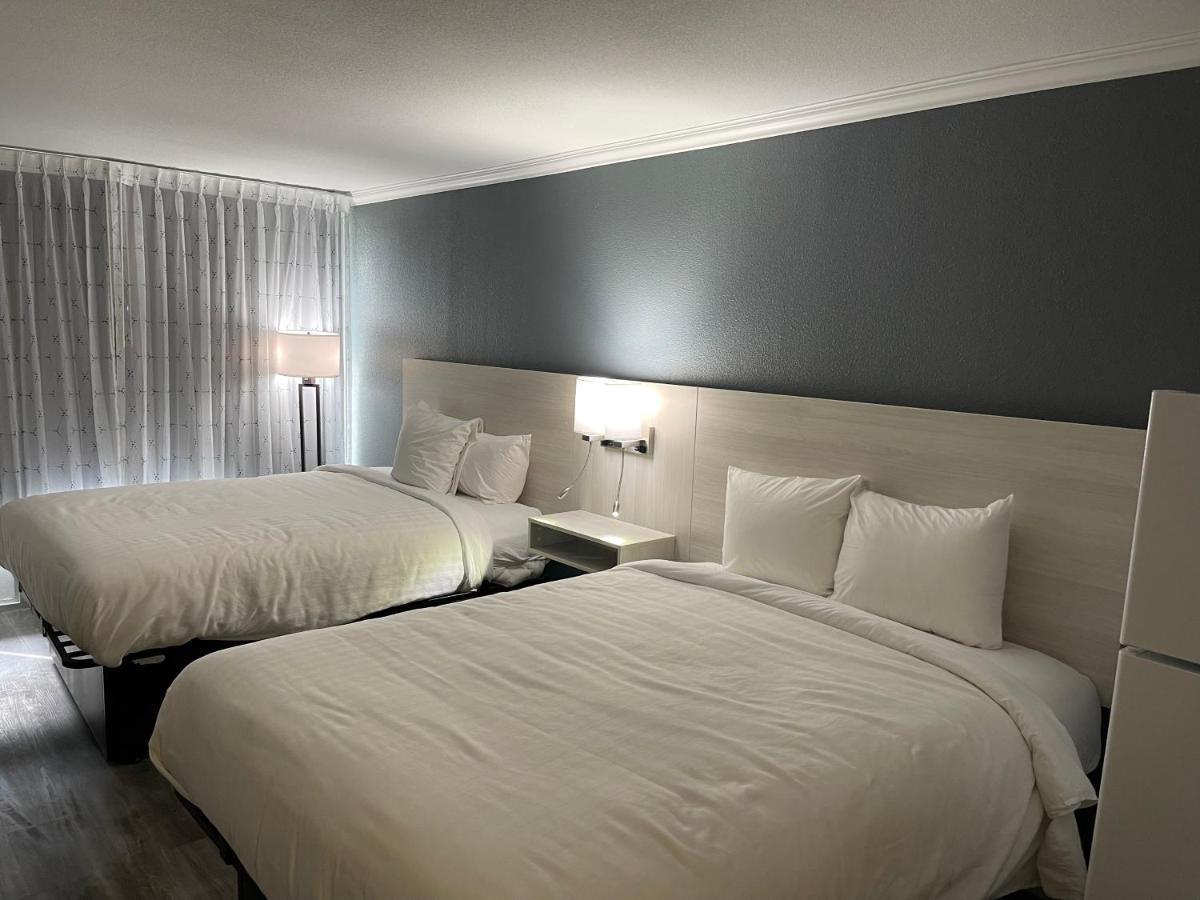 Mainstay Suites Флоренс Экстерьер фото